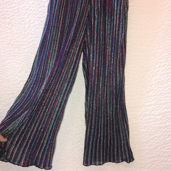 Jumpsuit || Size Small - Picture 4 of 7